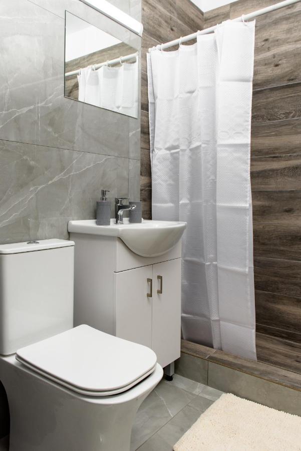 Callisto 3 Bedroom Apartment ลาร์นาคา ภายนอก รูปภาพ